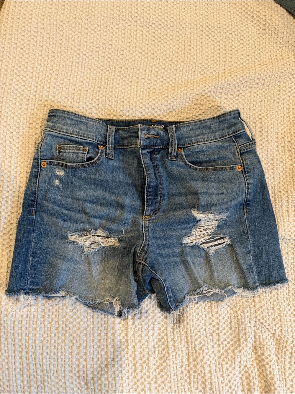 Universal Thread Medium Blue Distressed Denim Shorts